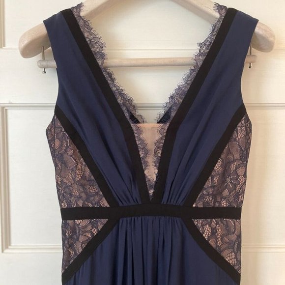 NWT BCBG MAXAZRIA Klarissa Gown, 100% Silk, Size 2, Navy Blue (new with tags) - Picture 2 of 10